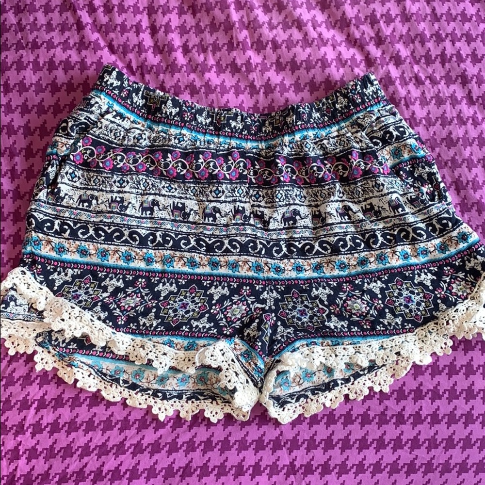 Fun elephant shorts WITH POCKETS